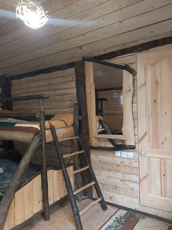 Дом на берегу Катуни