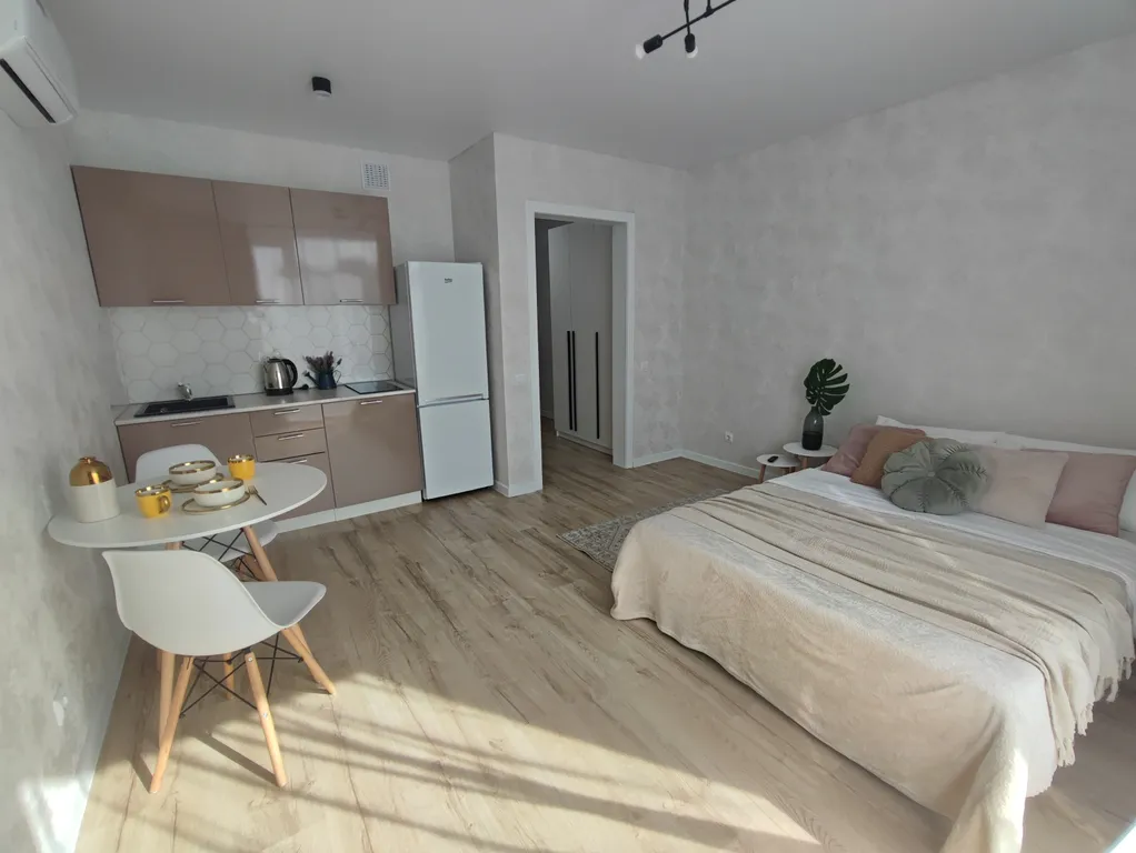 Новая студия в ЖК Гелиос с тренажёрным залом