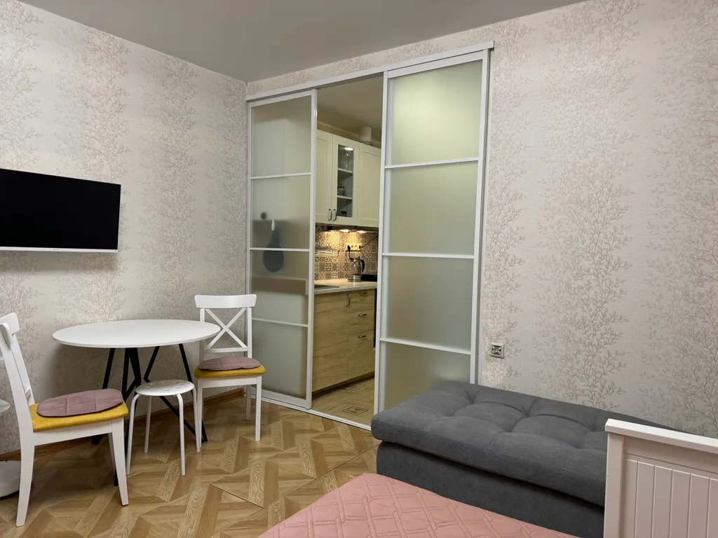 Аромат, уют, чистота, большая кровать-для влюбленных или просто отдохнуть