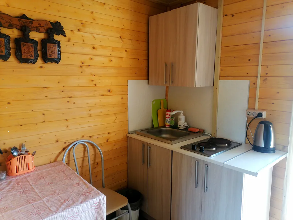 Коттедж Домик Лесное местечко — Геленджик