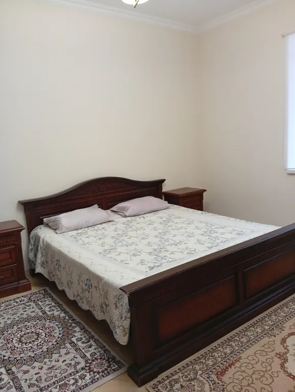 Уютный двухэтажный дом в самом центре города-курорта