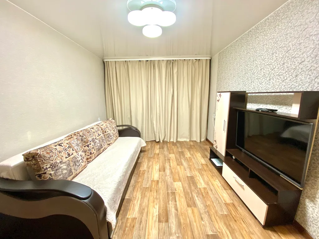 Уютная квартира в лучшем районе города, остановка АЗС