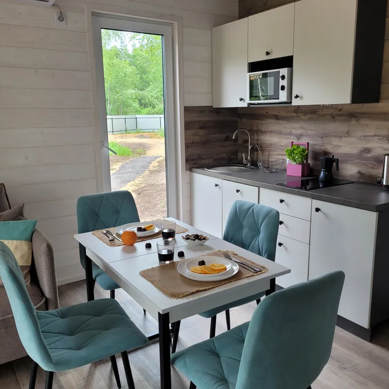 Коттедж Уютный домик с сауной и двумя спальнями — Кискелово