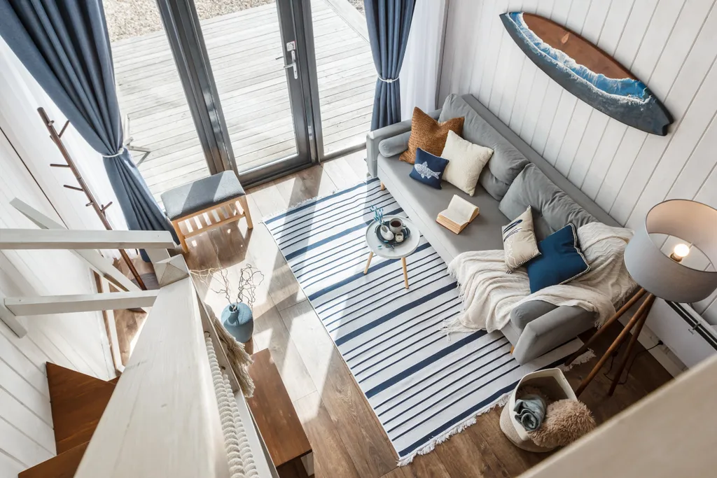 Коттедж Тини Хаус с мансардным окном от Дом Шелуха (Sheluha house) — Можайск