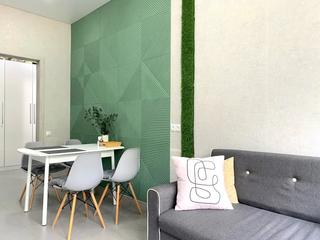 Уютный апартамент на берегу реки с видом на горы