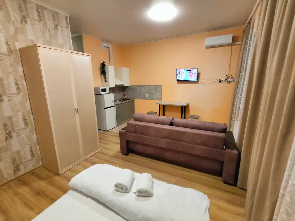 Комфортная студия в новом доме с кондиционером