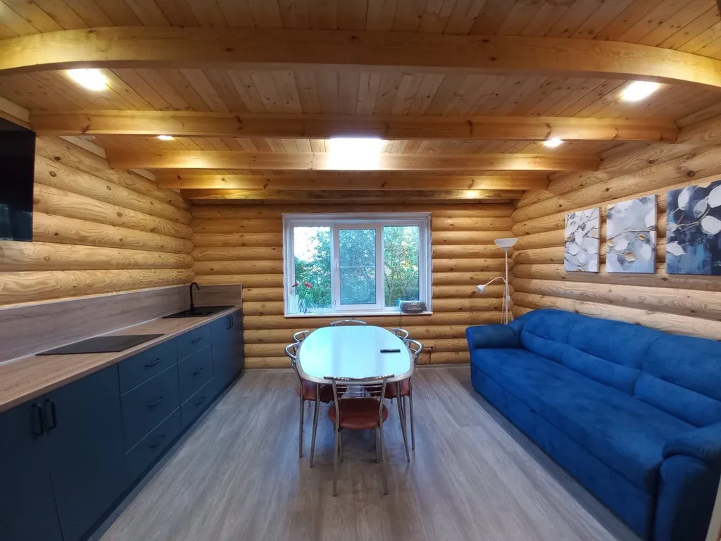 Уютный домик на отдельной территории в городе