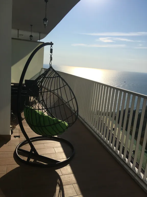 Актер гэлакси на первой береговой