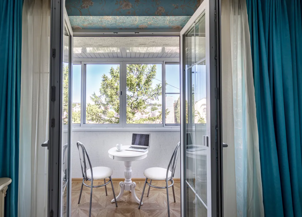 Квартира с видом на Вознесенский собор и площадь Победы