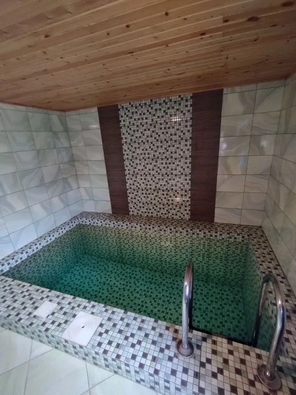 Гостевой дом-баня с бассейном и камином в 20 минутах езды от Минска