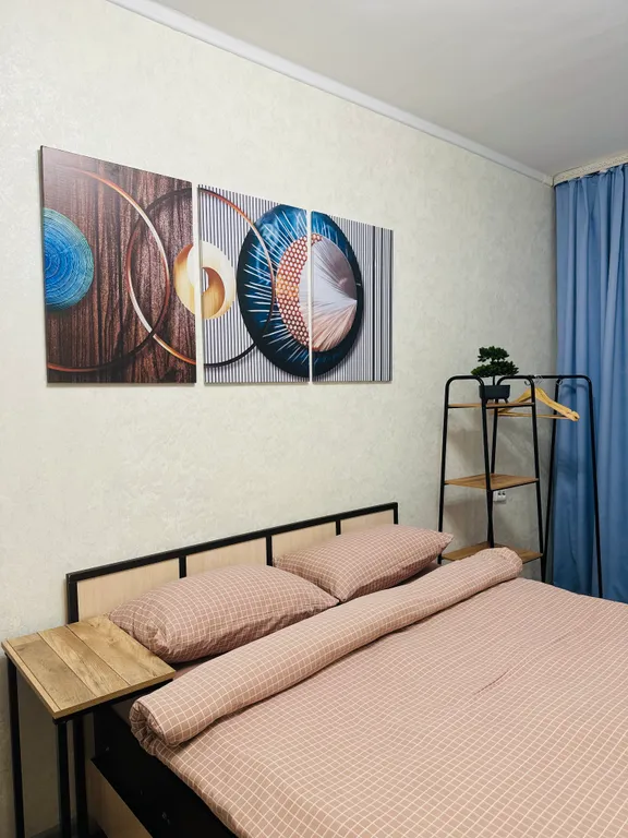 Отличная квартира в новом доме — аренда посуточно в Мирный