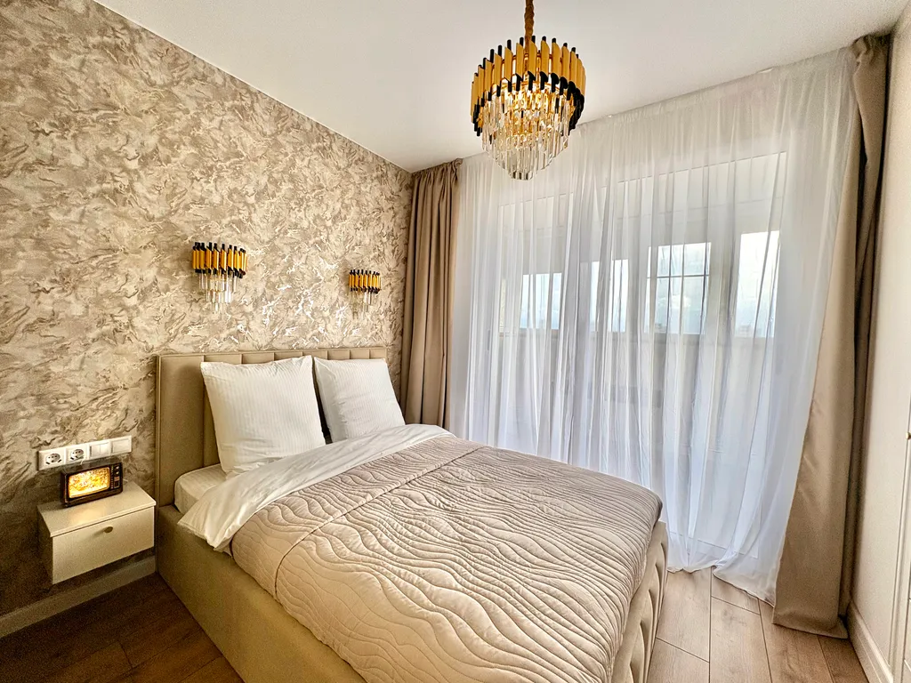 Шикарная новая евротрехкомнатная квартира с парковкой