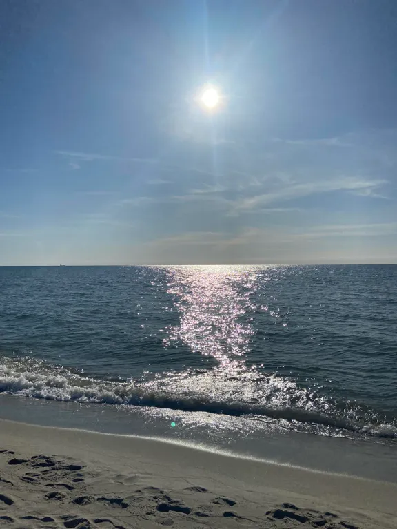 Уютный домик у моря