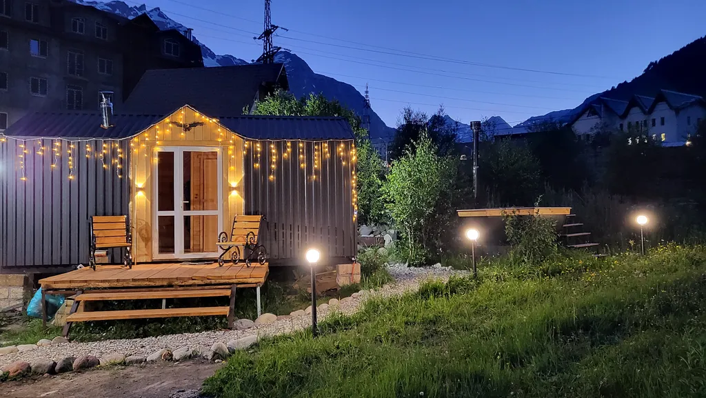 Гостинечный комплекс "Орлиный утес"