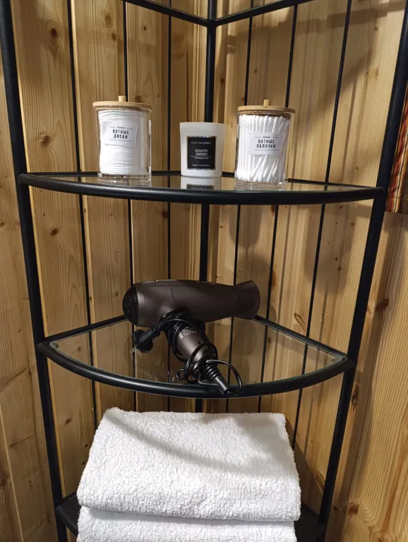 5 к. дом с баней на берегу озера Петрозаводск