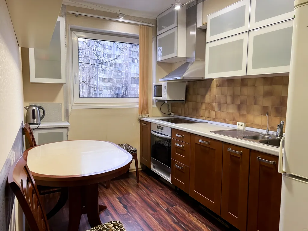 Просторная 3-комн. квартира на ул. Беринга, 10