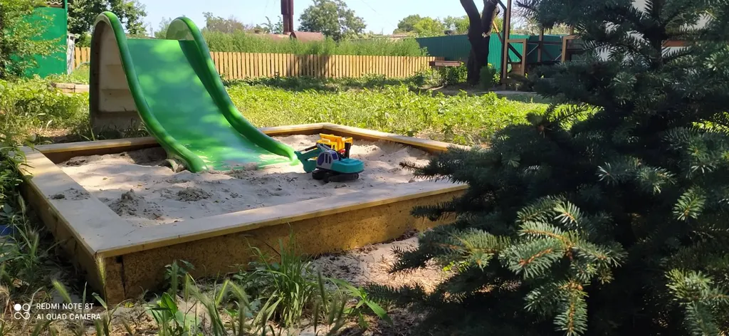 Дом для большой компании со своим двором