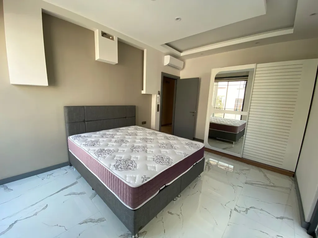 Уникальная квартира в центре в районе Клеопатра в 150 метрах до моря