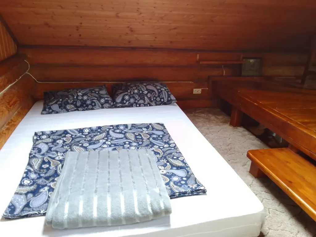 Теплый, уютный дом для семьи и небольшой компании