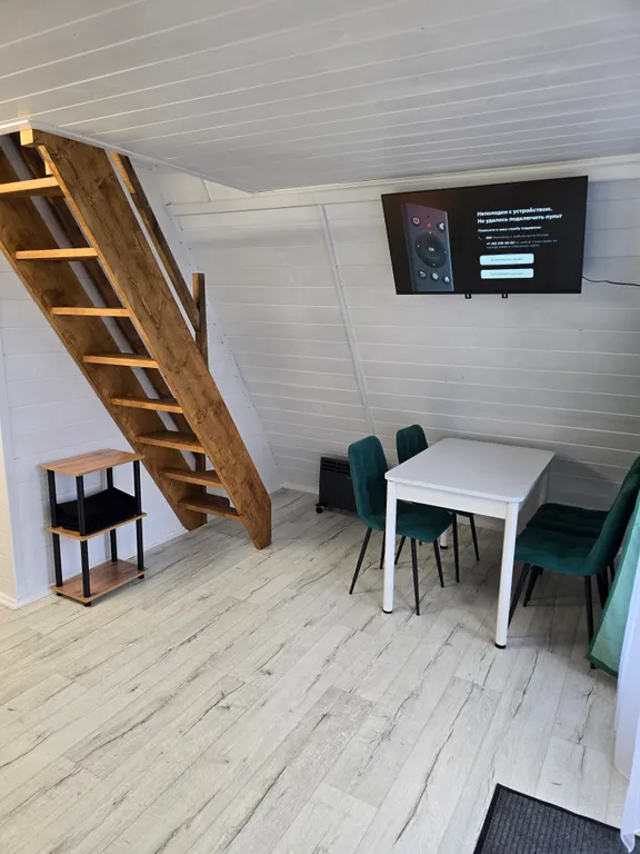 Коттедж Коттедж Двухуровневый семейный номер с 2 спальными комнатами и верандой — Озёры