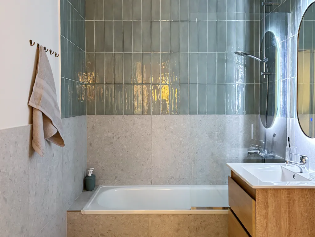 Атмосферная квартира с уникальным дизайном и проектором для фильмов