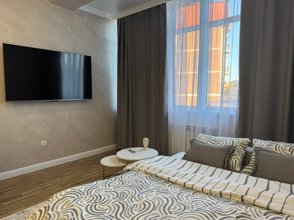 Уютная квартира в курортной зоне напротив парка Победы