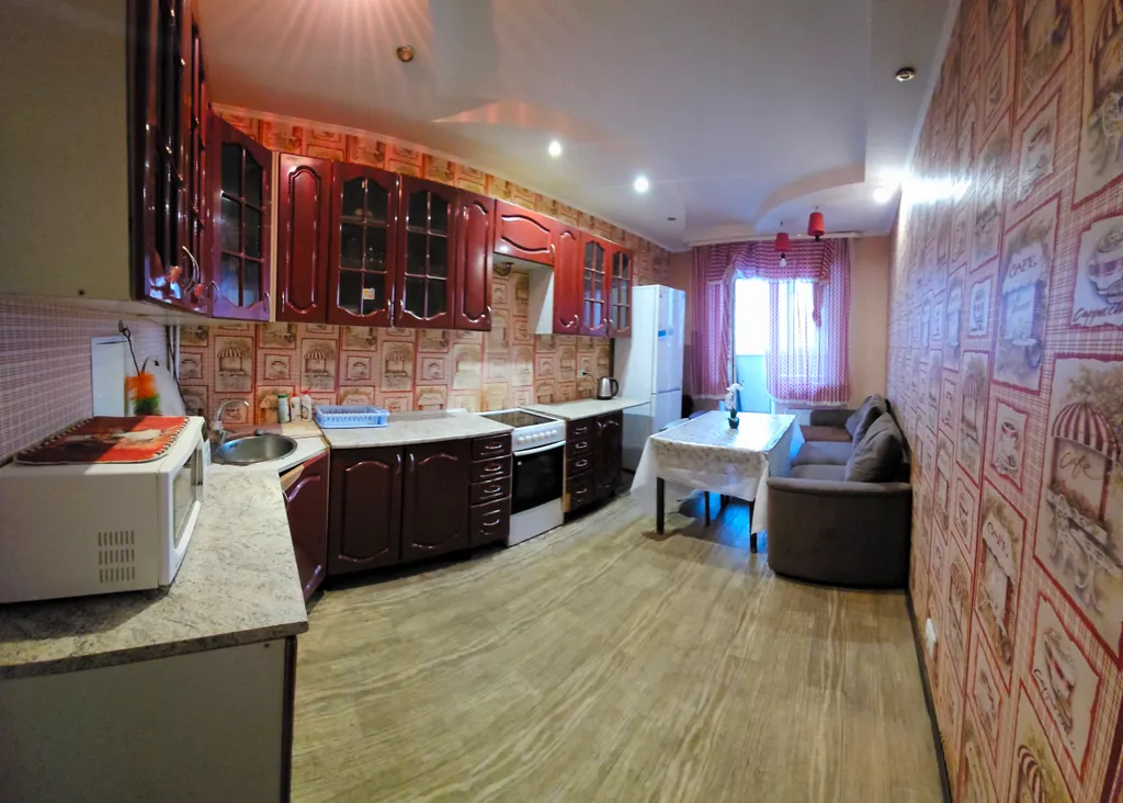 Просторная трёшка