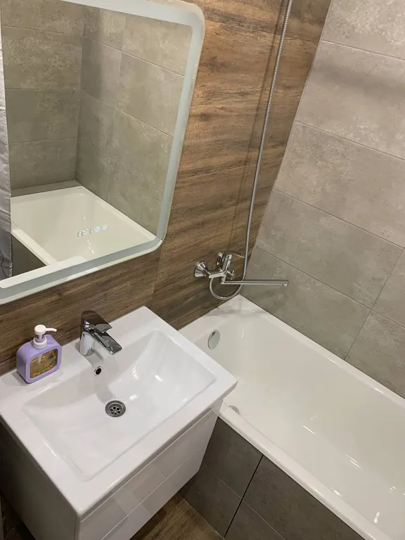 Квартира рядом с Титан Ареной