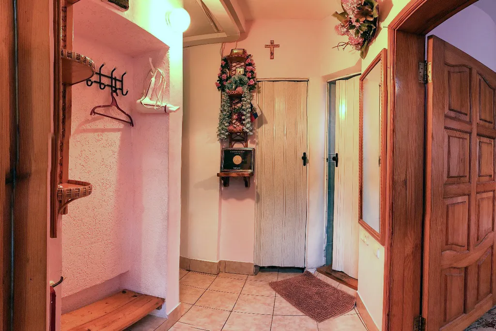 Зеленый дворик в центре города