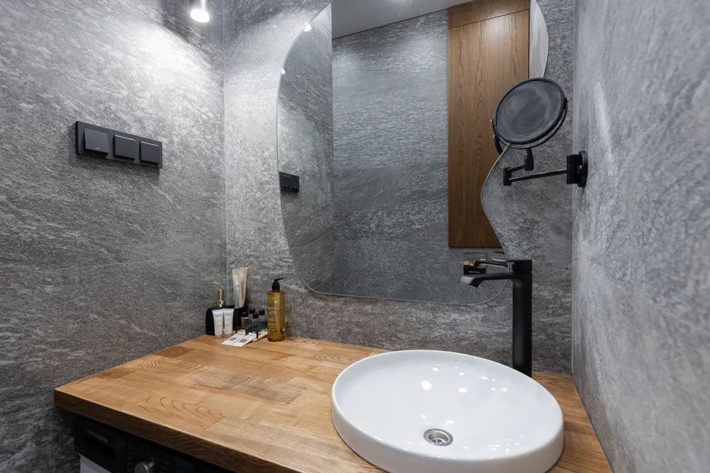 Видовой двухуровневый лофт с дизайнерским ремонтом для 2-4 гостей