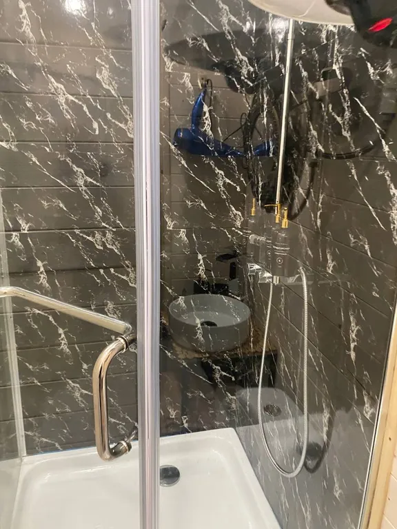 Шале Италия в Таун Хаусе Калинин Двор с ванной с панорамным окном