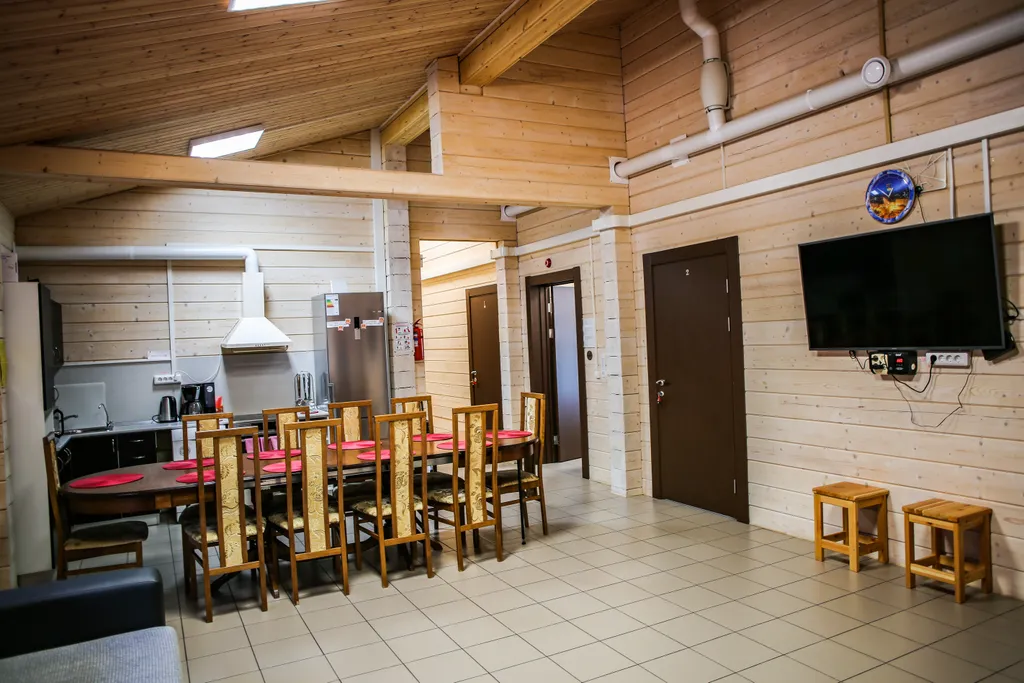 Коттедж в лесопарковом месте, в черте города № 3