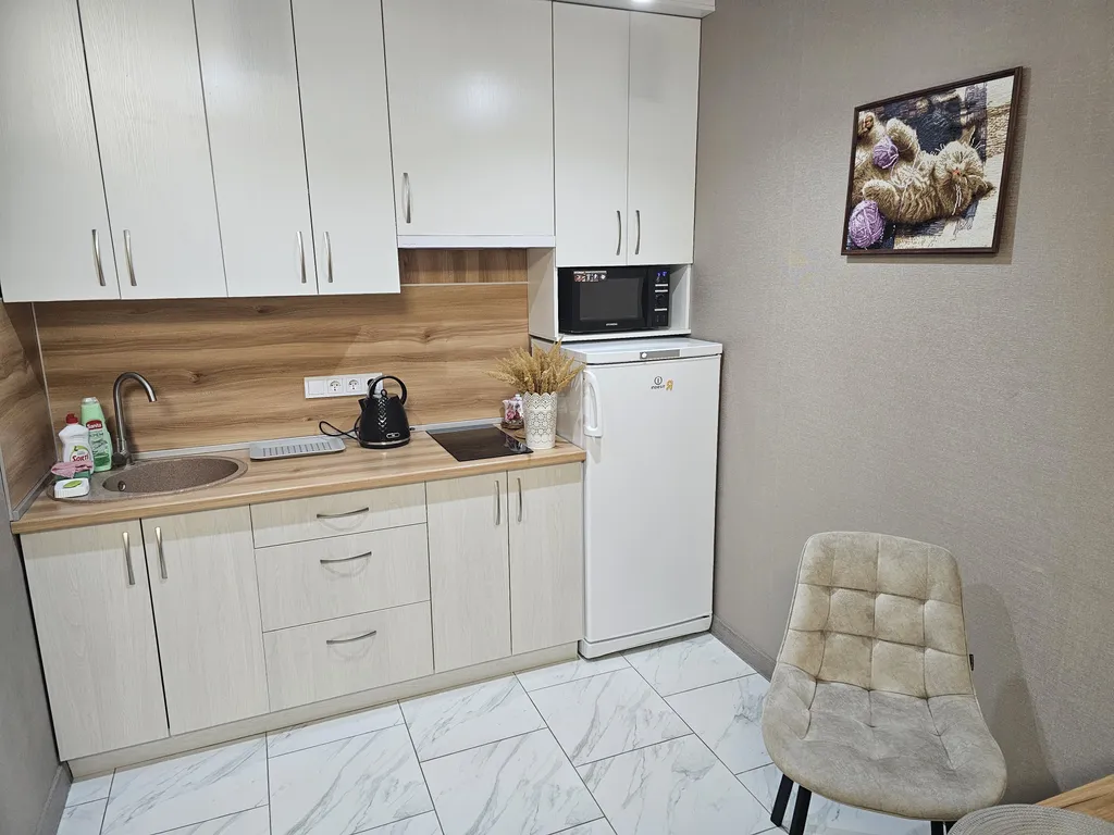 Евро студия в тихом и спокойном месте