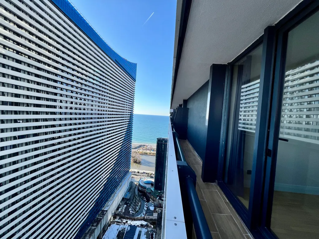 Orbi City Batumi D2-Block, 3316, поющие фонтаны