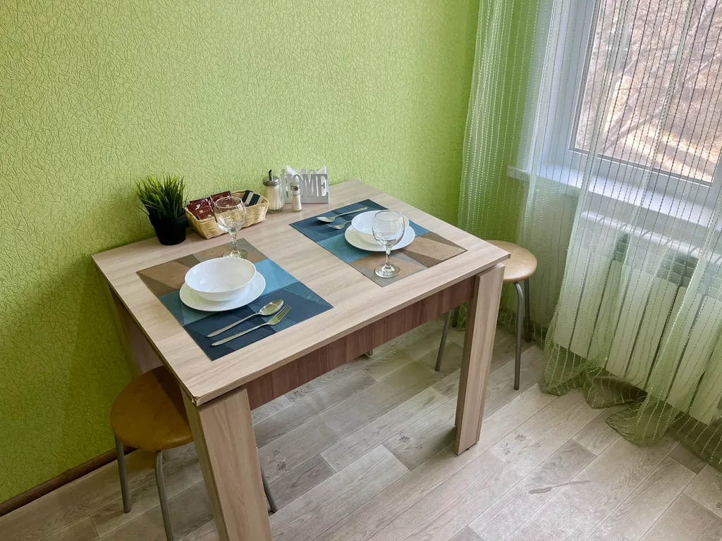 Однокомнатная квартира люкс в районе Универсама-2