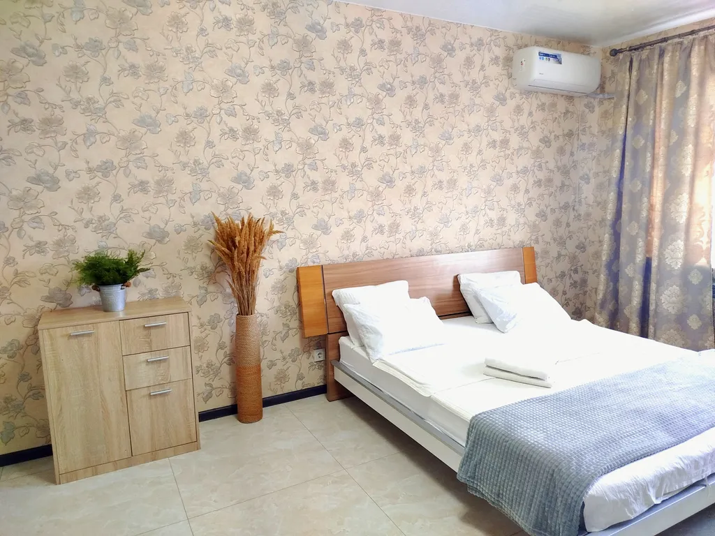 Большая двушка, около Броско молл