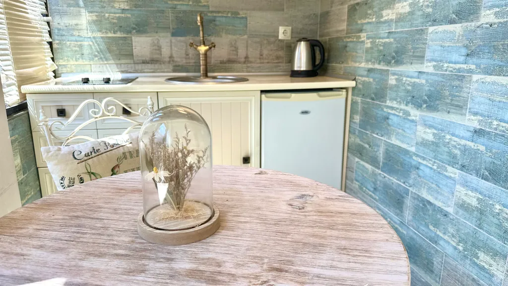 Cloudy Tbilisi Apartment