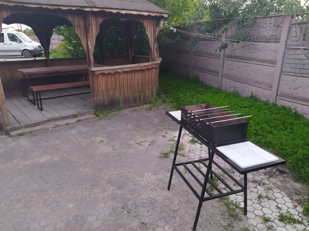 4-х местная студия с удобствами, беседкой, мангалом, парковкой