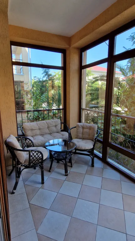 Танхаус в Орхидее парке