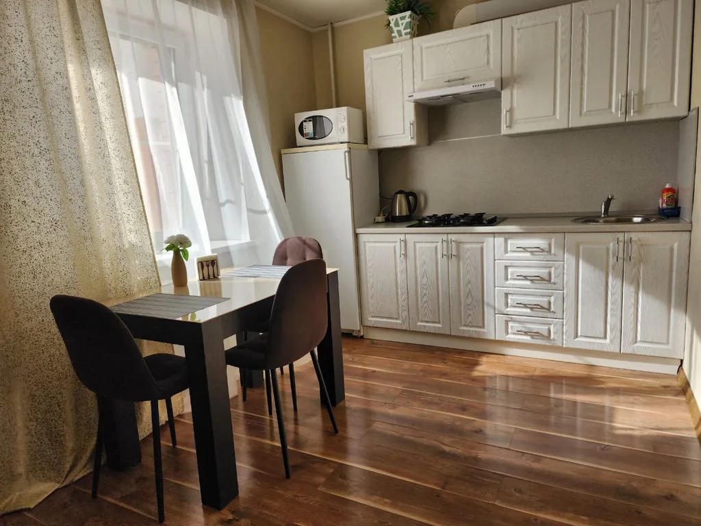 Евродвухкомнатная квартира у ЖД Вокзала