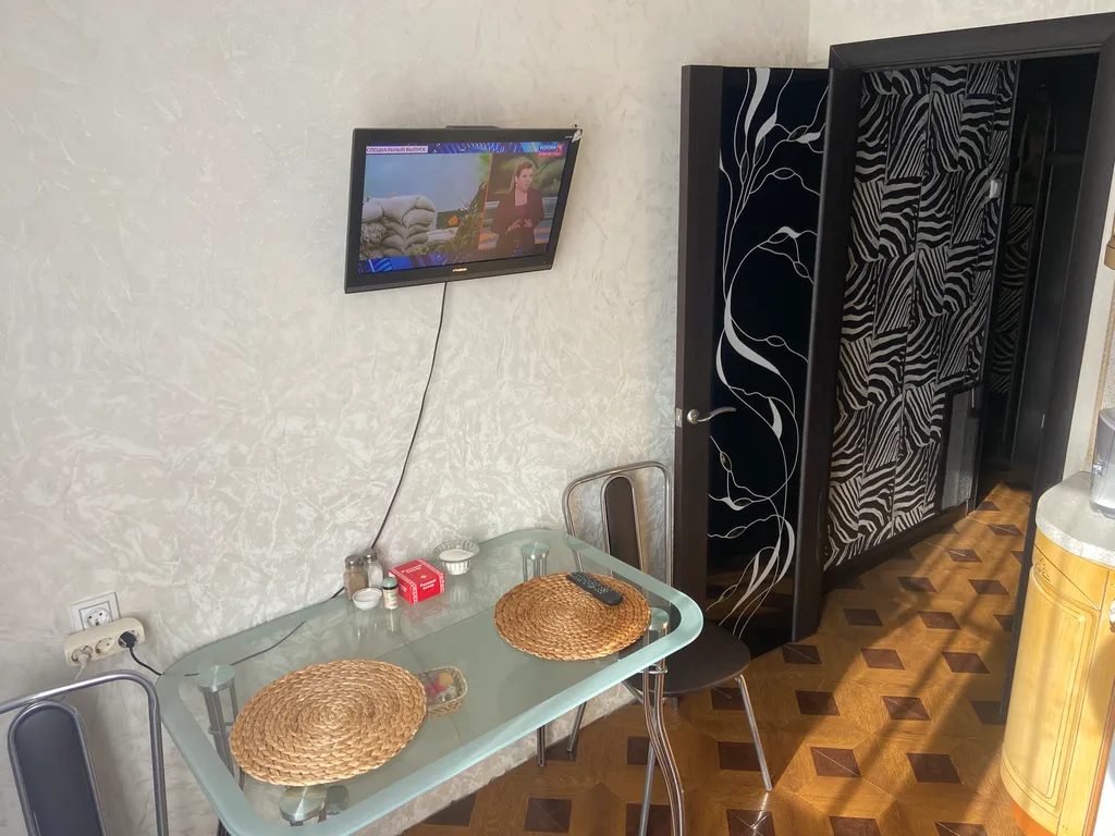 Чистая, уютная квартира в центре города, с хорошим ремонтом