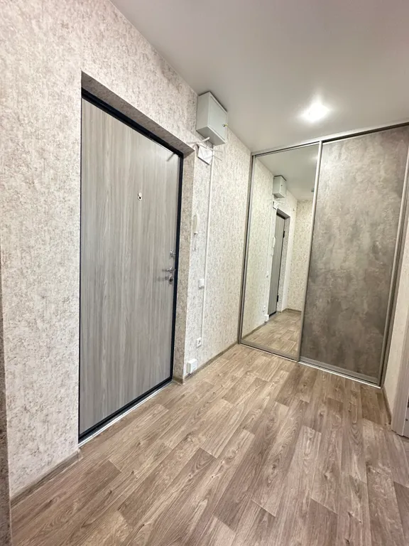 Квартира Отличная просторная квартира — Красноярск