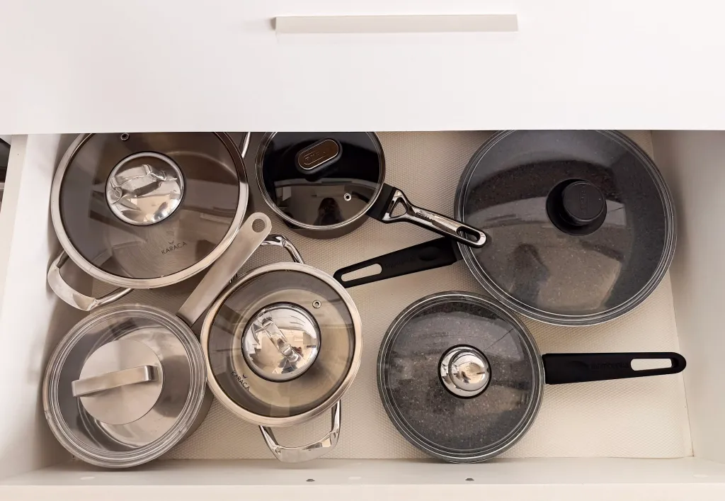 Трехкомнатная квартира на берегу моря, Porta Batumi Tower