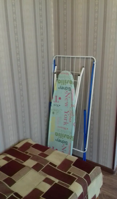 Квартира Уютная квартира у жд и авто вокзала — Луга