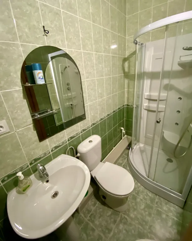 Коттедж Коттедж с сауной и бассейном — Красный