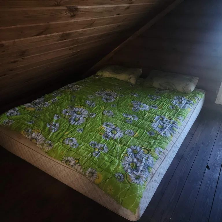 Дом с баней на берегу Минского моря