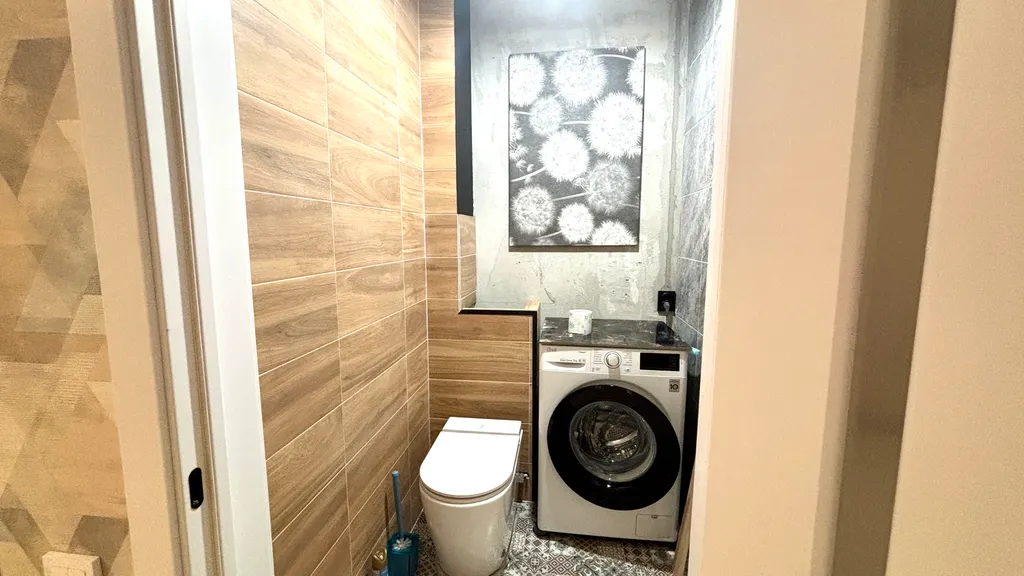 Просторная евро трёхкомнатная квартира в центре