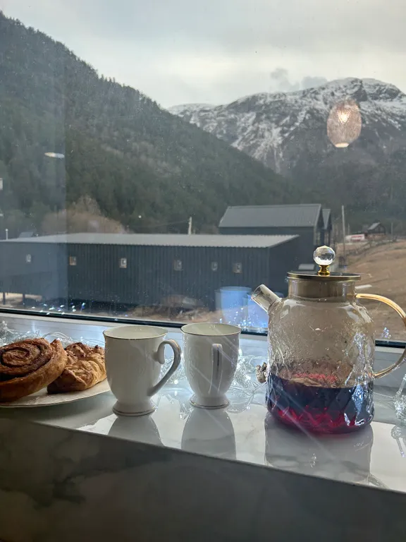 Гостевой дом ParkStone, в живописном месте, у подножия гор