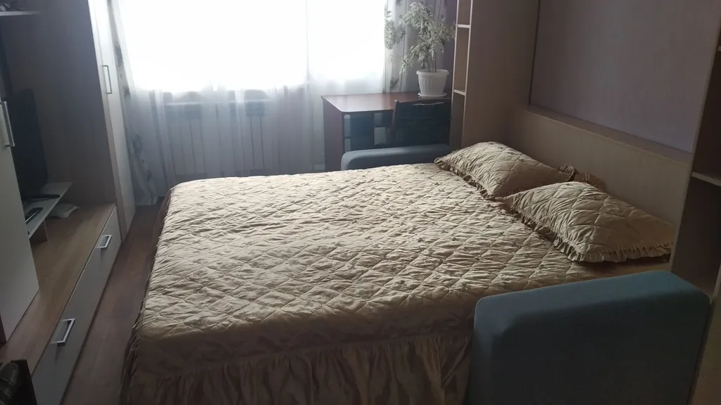 Уютная квартира — аренда посуточно в Керчь