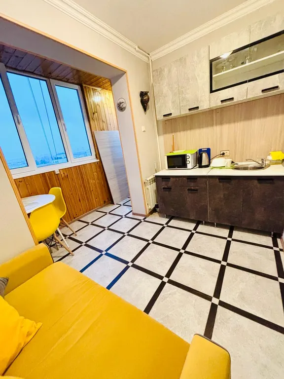 Квартира с панорамным видом на город и горы